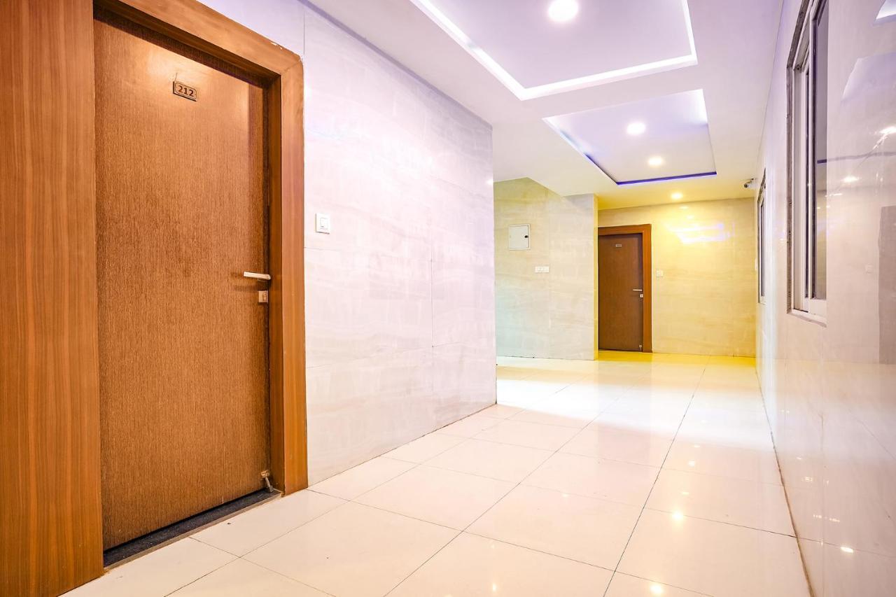 Fabhotel Uday Vilas Ιντόρ Εξωτερικό φωτογραφία